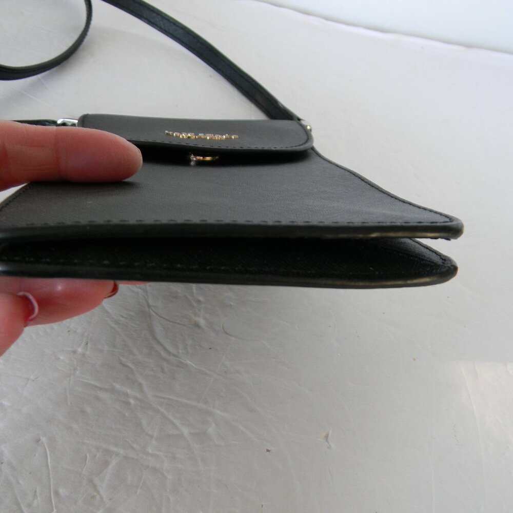 Kate Spade Cameron North South BLACK SAFFIANO LEATHER Phone Crossbody Bag - Picture 5 of 8